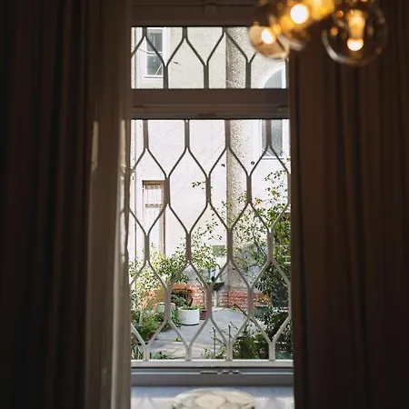 Apartment Secret Garden Zagreb